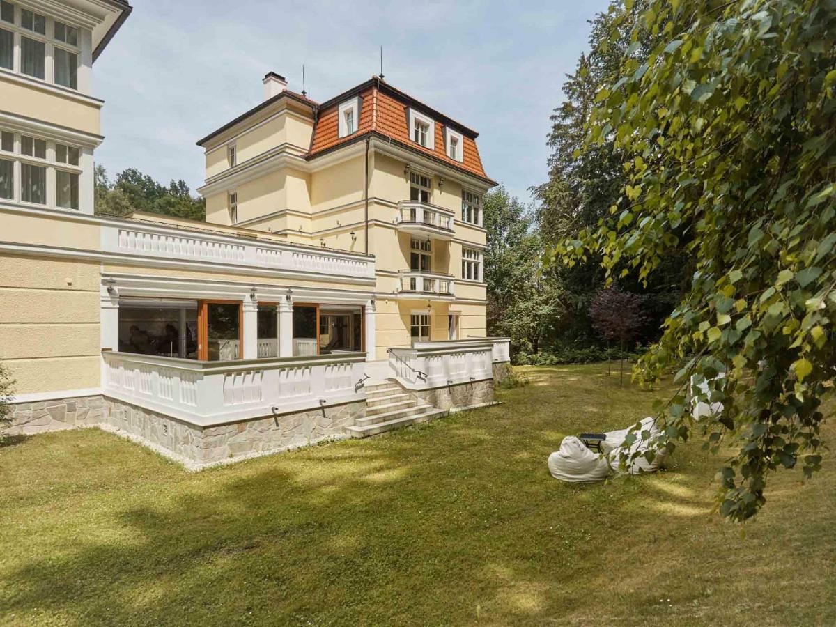 Apartment Villa Dionysus Karlsbad Exteriör bild