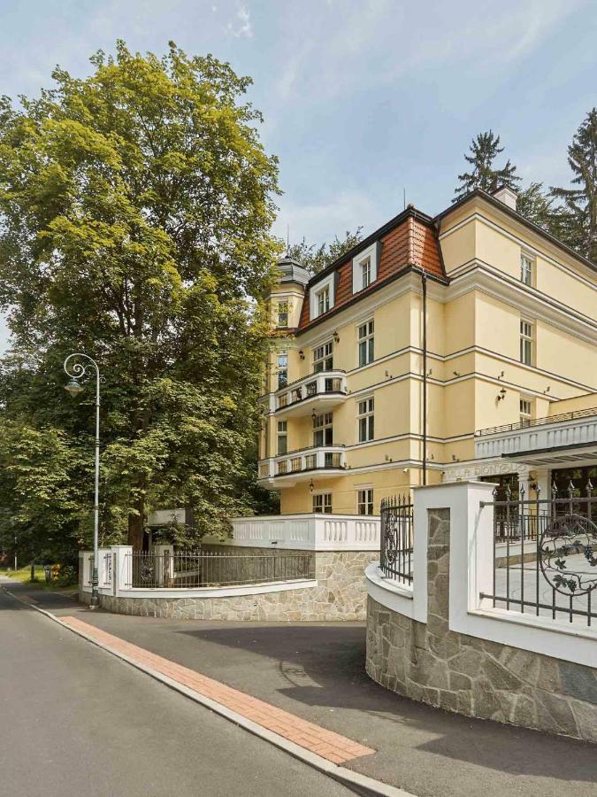 Apartment Villa Dionysus Karlsbad Exteriör bild